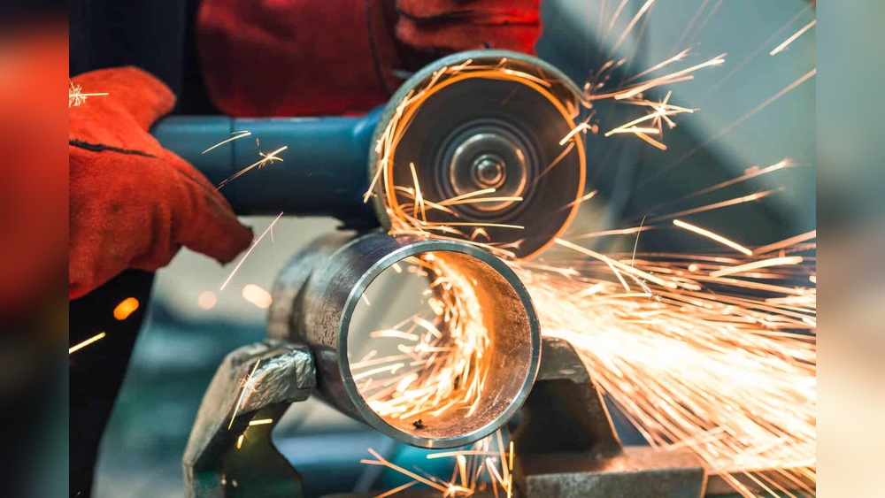 Cutting Pipe With Grinder